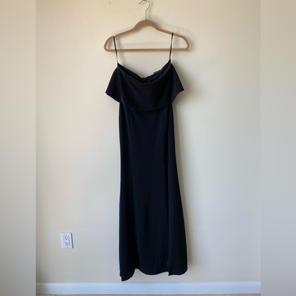 Elegant Black Strapless Dress